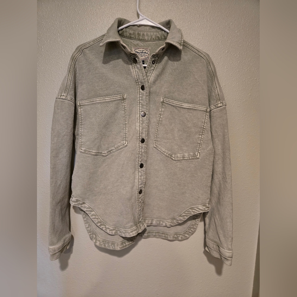 Flag & Anthem "RAVENNA Terry shirt jacket" is green/grey color like new conditio